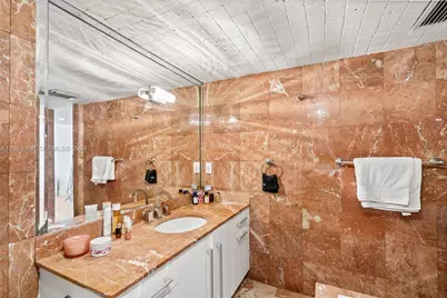 905 Brickell Bay Dr #230, Miami, FL 33131 - Photo 71