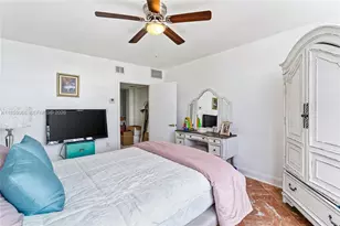 905 Brickell Bay Dr, Miami, FL 33131 - Photo 37