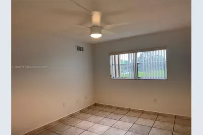 2741 N Pine Island Rd #106, Sunrise, FL 33322 - Photo 5