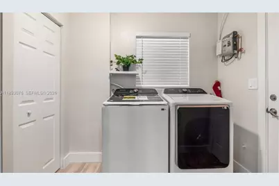 740 Beachwood Ln, Plantation, FL 33317 - Photo 35