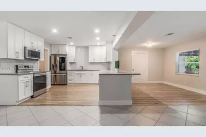 740 Beachwood Ln, Plantation, FL 33317 - Photo 7