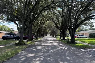 740 Beachwood Ln, Plantation, FL 33317 - Photo 49