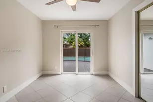 740 Beachwood Ln, Plantation, FL 33317 - Photo 9