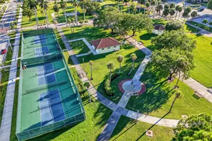 810 Lake Shore Dr, Lake Park, FL 33403 - Photo 27