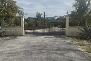 1850 Panama Ave, Clewiston, FL 33440 - Photo 1