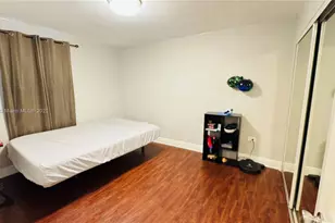 7226 SW 94th Pl, Miami, FL 33173 - Photo 9