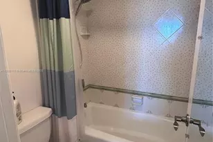 300 Bayview Dr, Sunny Isles Beach, FL 33160 - Photo 39