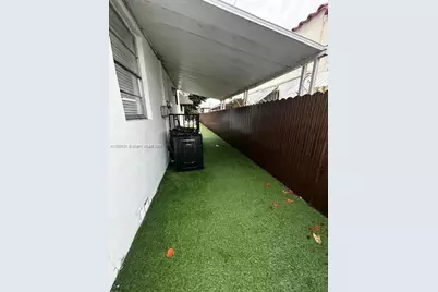 [Address not provided], Miami, FL 33142 - Photo 13