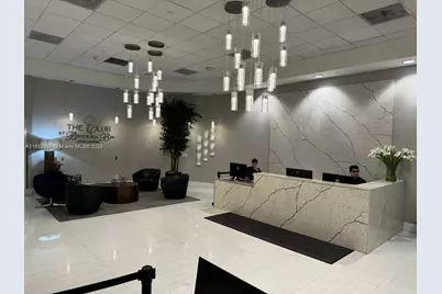 1200 Brickell Bay Dr #2918, Miami, FL 33131 - Photo 5