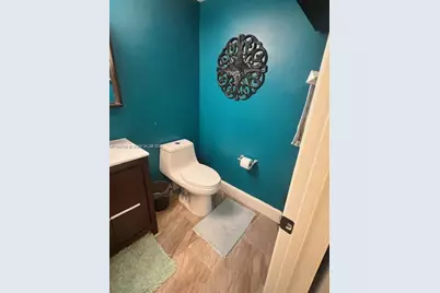 2211 NW 171st Ter, Pembroke Pines, FL 33028 - Photo 9