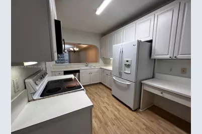 10700 NW 66th St #411, Doral, FL 33178 - Photo 3