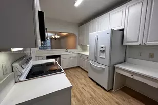 10700 NW 66th St, Doral, FL 33178 - Photo 3