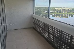 3301 Spanish Moss Te, Lauderhill, FL 33319 - Photo 9