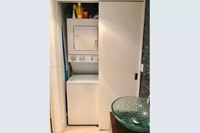 540 Brickell Key Dr #522, Miami, FL 33131 - Photo 17