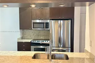 540 Brickell Key Dr, Miami, FL 33131 - Photo 5