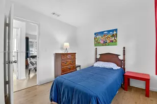 331 N 71st Ave, Hollywood, FL 33024 - Photo 21