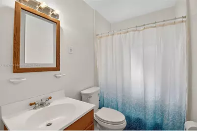 331 N 71st Ave, Hollywood, FL 33024 - Photo 23