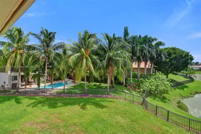 7722 SW 188th Ter, Cutler Bay, FL 33157 - Photo 7