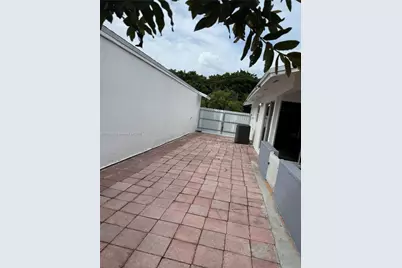 11958 SW 210th Ter, Miami, FL 33177 - Photo 33