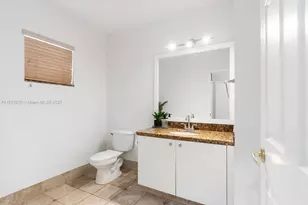 7557 NW 18th Dr, Pembroke Pines, FL 33024 - Photo 15