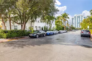 932 7th St, Miami Beach, FL 33139 - Photo 21