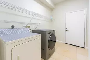 14032 NW 15th Dr, Pembroke Pines, FL 33028 - Photo 33