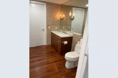 50 Biscayne Blvd #702, Miami, FL 33132 - Photo 5