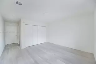 2535 NE 193rd St, Miami, FL 33180 - Photo 13