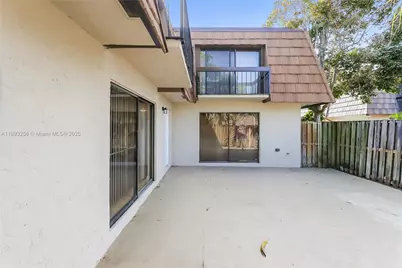 4011 Palm Bay Cir #A, West Palm Beach, FL 33406 - Photo 13