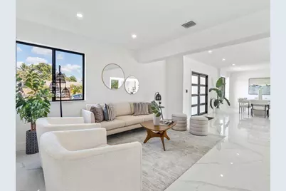 230 NE 175th Ter, North Miami Beach, FL 33162 - Photo 1