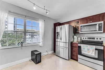349 Virginia St, Hollywood, FL 33019 - Photo 7