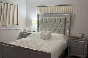 12510 W Golf Dr, Miami, FL 33167 - Photo 9