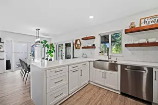 139 SW 159th Way, Sunrise, FL 33326 - Photo 15