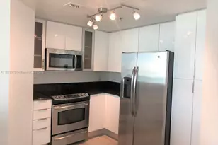 7900 Harbor Island Dr, North Bay Village, FL 33141 - Photo 9