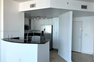 7900 Harbor Island Dr, North Bay Village, FL 33141 - Photo 7