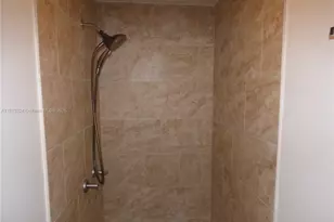 19121 NE Miami Ct, Miami, FL 33179 - Photo 3