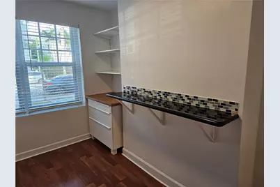 622 15th St #1, Miami Beach, FL 33139 - Photo 15