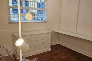 622 15th St, Miami Beach, FL 33139 - Photo 23