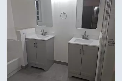 32 Gables Blvd, Weston, FL 33326 - Photo 19