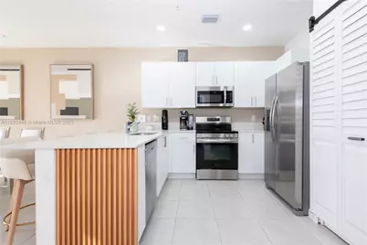 204 SW 159th Pl, Pembroke Pines, FL 33027 - Photo 13