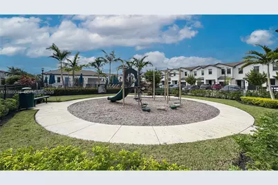 204 SW 159th Pl, Pembroke Pines, FL 33027 - Photo 37