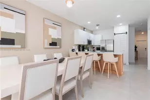 204 SW 159th Pl, Pembroke Pines, FL 33027 - Photo 7