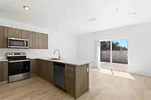 170 NW 158th St, Miami, FL 33169 - Photo 7