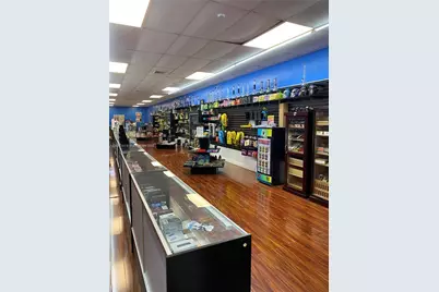 1911 Hollywood Blvd, Hollywood, FL 33020 - Photo 7