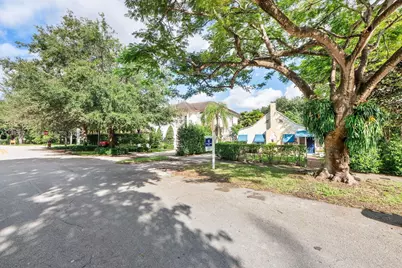 909 SE 5th Ct, Fort Lauderdale, FL 33301 - Photo 1