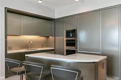 18975 Collins Ave #3402, Sunny Isles Beach, FL 33160 - Photo 11