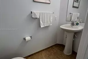 2361 SE 5th St, Pompano Beach, FL 33062 - Photo 7