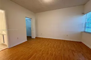 2421 NW 96th Terrace, Pembroke Pines, FL 33024 - Photo 5