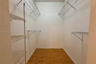 2421 NW 96th Terrace, Pembroke Pines, FL 33024 - Photo 7