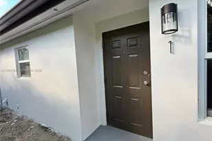 219 NW 7th Ct, Hallandale Beach, FL 33009 - Photo 15